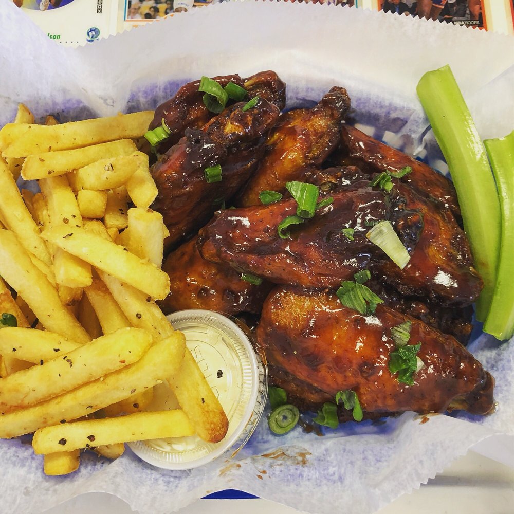 Crispy’s wingsnfish 11 Photos Chicken Wings 17 Rutland St