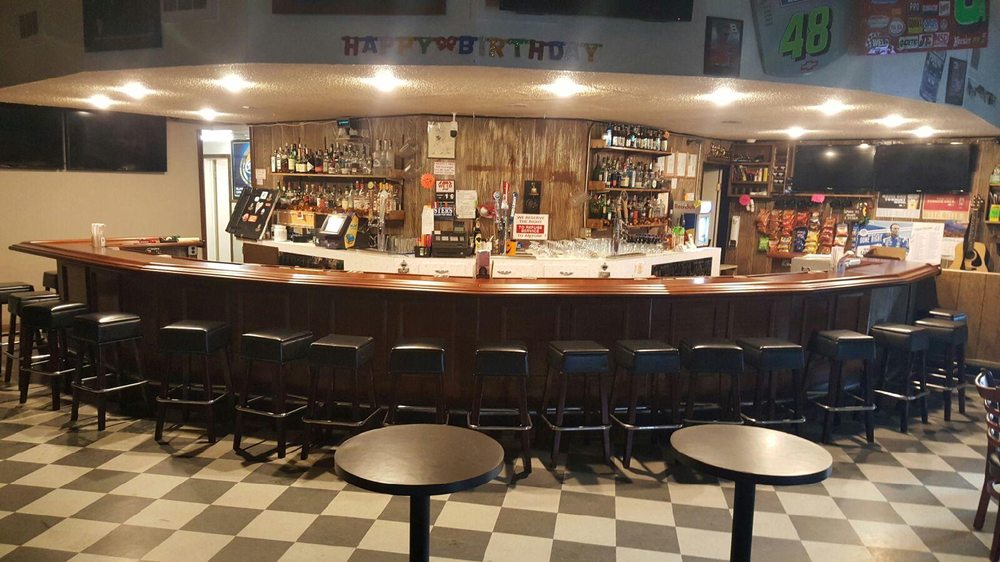 Central Station 11 Reviews Sports Bars 1631 Central Ave