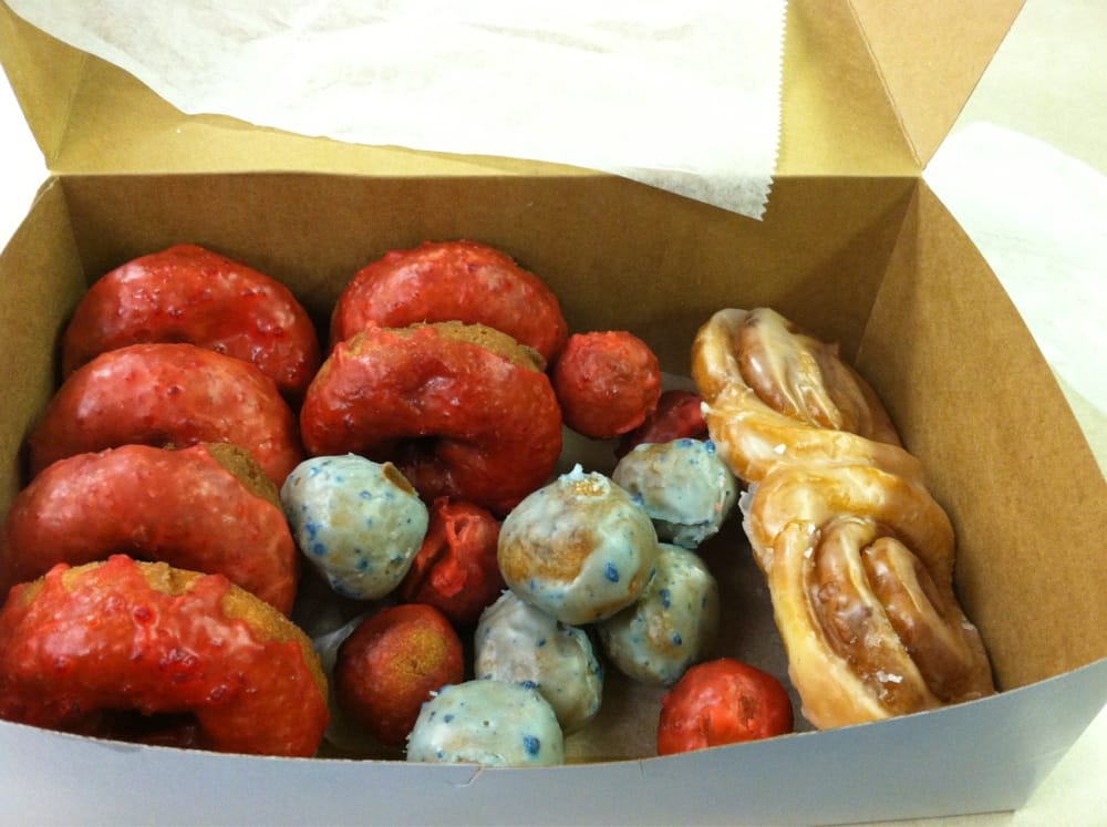 Doughboys Donuts 18 Photos & 15 Reviews Donuts 3451 N Main St