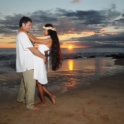 Hawaiian Island Weddings Wedding Planning 225 Aukahi St Kihei Photo Of Hawaiian Island Weddings Kihei Hi United States Style