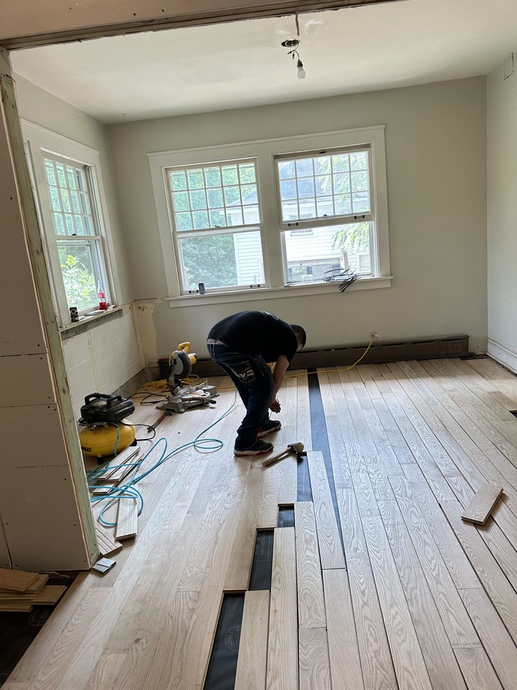 image of business Javier Hardwood Floors