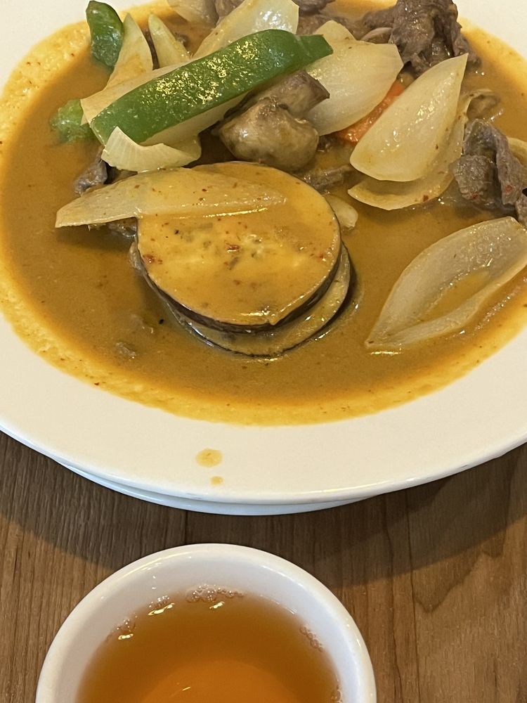 Le-Le M.L.K Restaurant