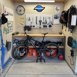 Paco's Truckee Bike & Ski photo