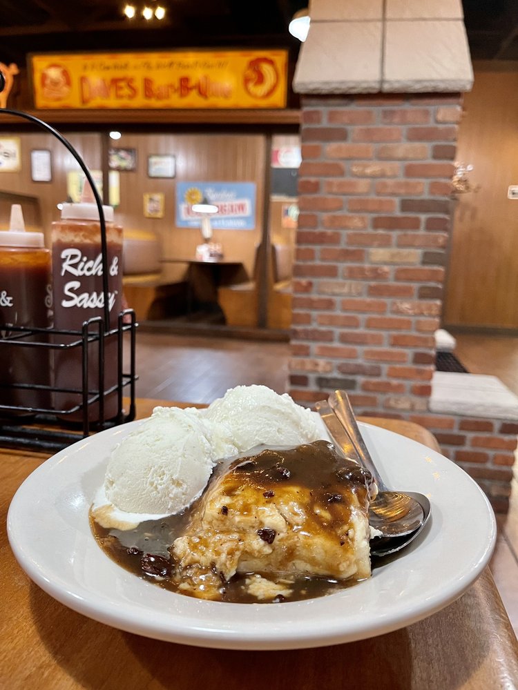 Famous Dave's Bar-B-Que