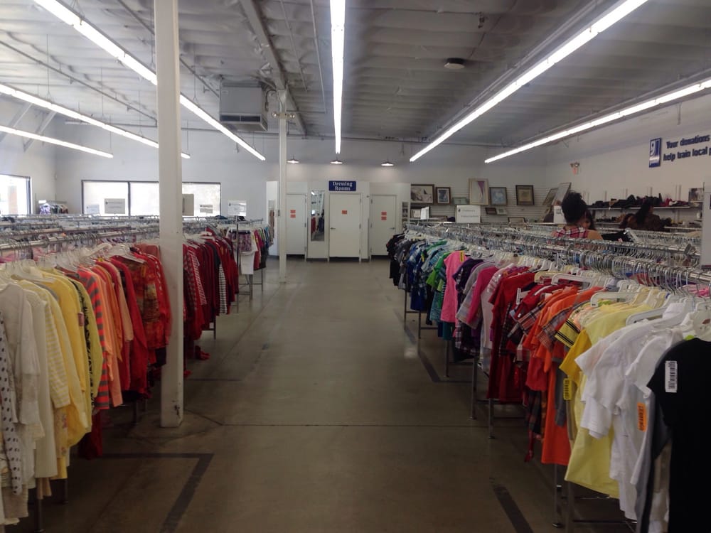 Goodwill Industries of San Joaquin Valley, Inc. Thrift Stores 3702