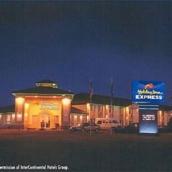 Holiday Inn Express Hotel Chamberlain Oacoma Closed Hotels 100 Photo Of Holiday Inn Express Hotel Chamberlain Oacoma Sd United States