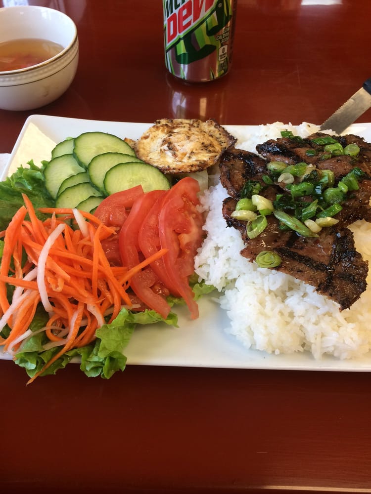 Capital City BBQ 47 Photos & 37 Reviews Barbeque 1026 W Saginaw