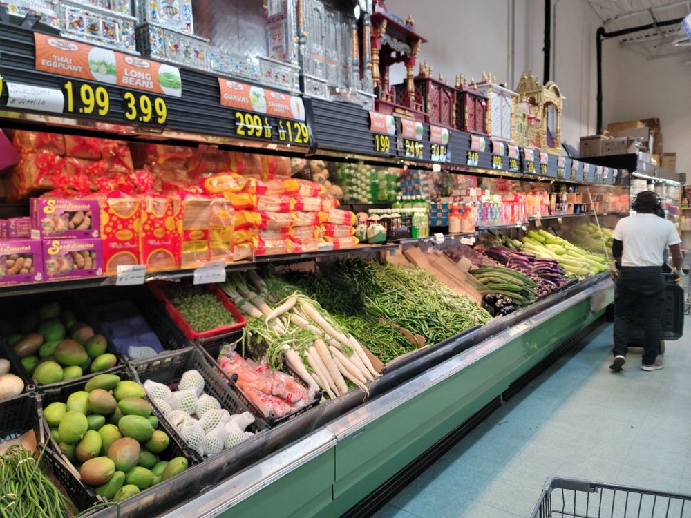 Royal Bazaar Indian-Asian Foods