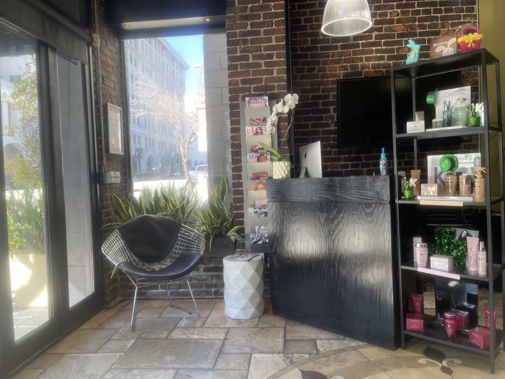 Salon90