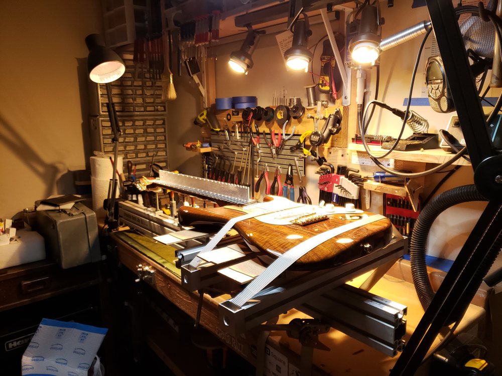 Xu Strings Guitar & Bass Repair