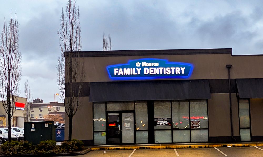 image of business Monroe Family Dentistry