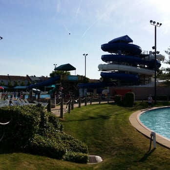 SplashDown Waterpark - 39 Photos & 59 Reviews - Water Parks - 7500 Ben ...