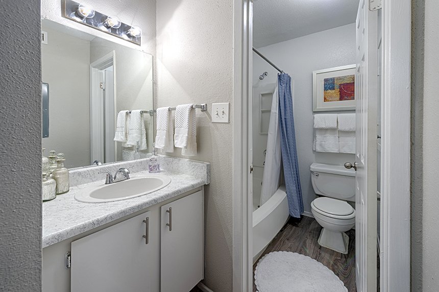 Raintree Apartments
