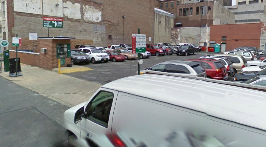 LAZ Parking