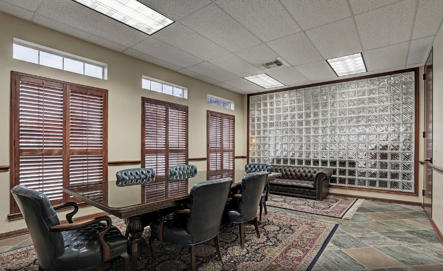 Valor Realty
