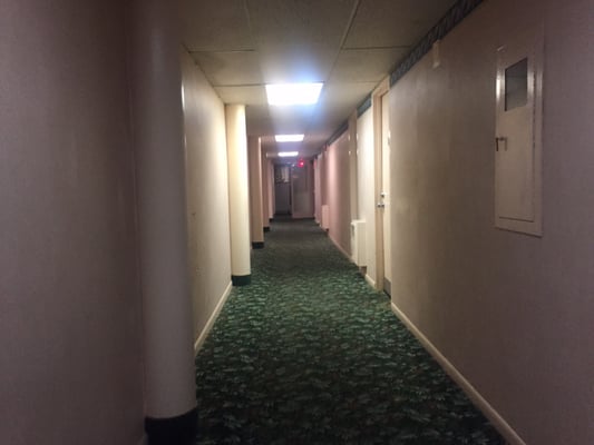 Summit Inn Hotel 351 E Township Line Rd Upper Darby Pa Hotels Summit Inn Hotel 351 E Township Line Rd Upper Darby Pa Hotels Motels Mapquest
