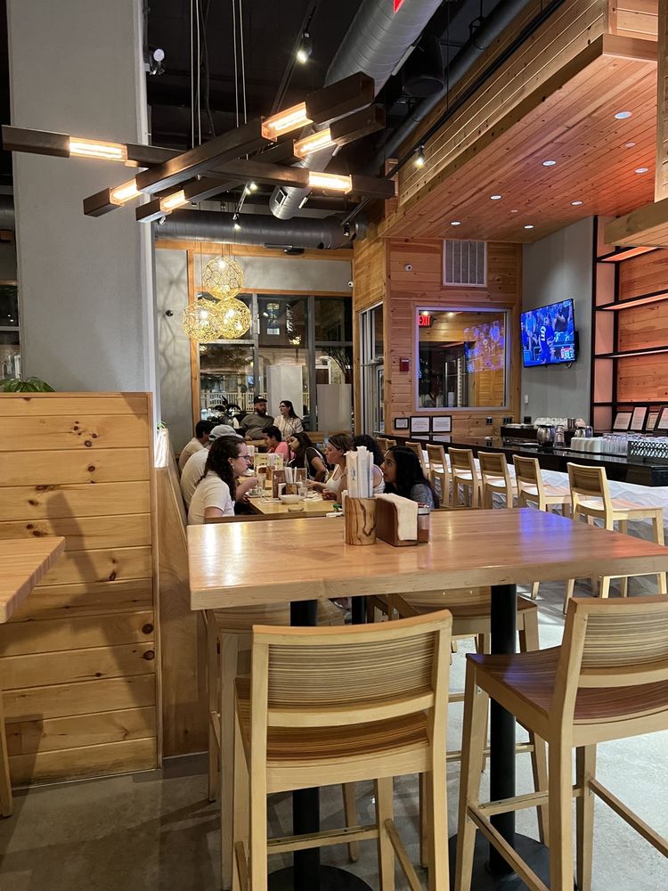 Tataki Ramen & Sushi