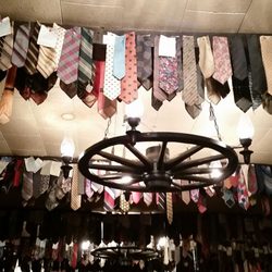 Sneaky Pete S Steakhouse Closed 31 Photos 79 Reviews Photo Of Sneaky Pete S Steakhouse Le Claire Ia United States
