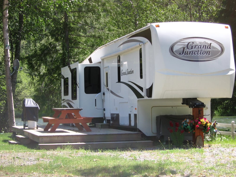 Shuswap Falls Rv Resort Campgrounds 2202 Mabel Lake Road, Enderby