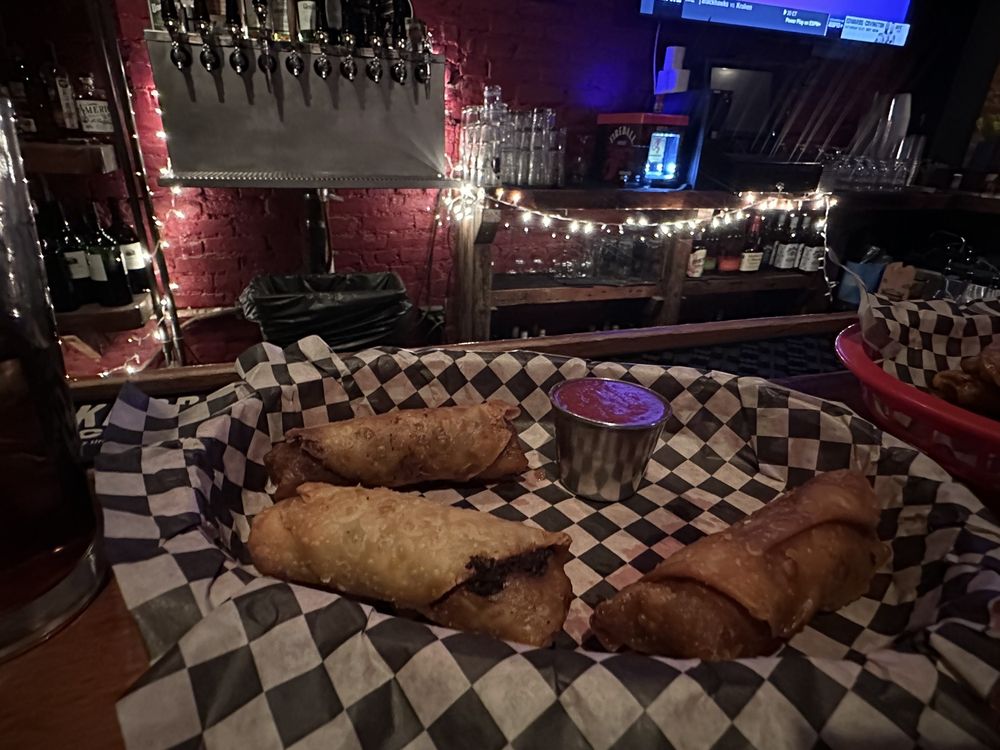 M.O.M.'s  Maxwell's on Main