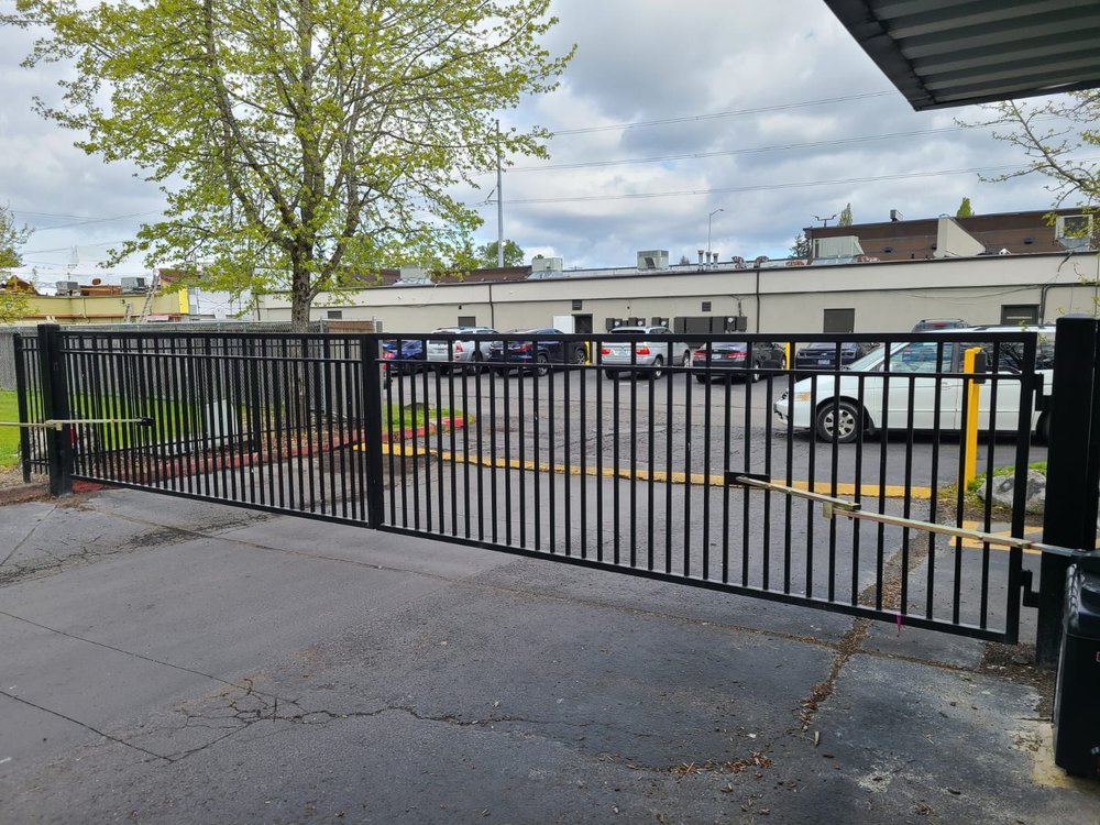 Chino Hills Garage Door & Gate Repair