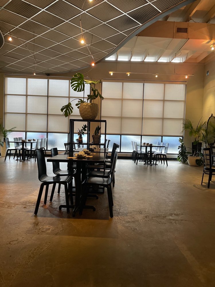 1618 West Seafood Grill