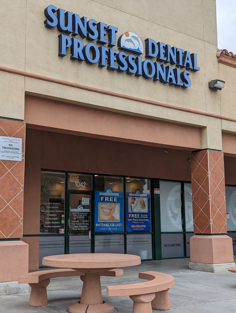 image of business Sunset Dental Professionals