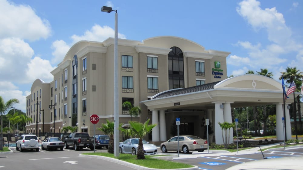 Holiday Inn Express & Suites Tampa -Usf-Busch Gardens - 41 Photos & 45