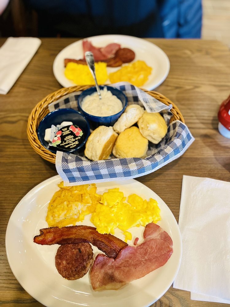 Cracker Barrel Old Country Store
