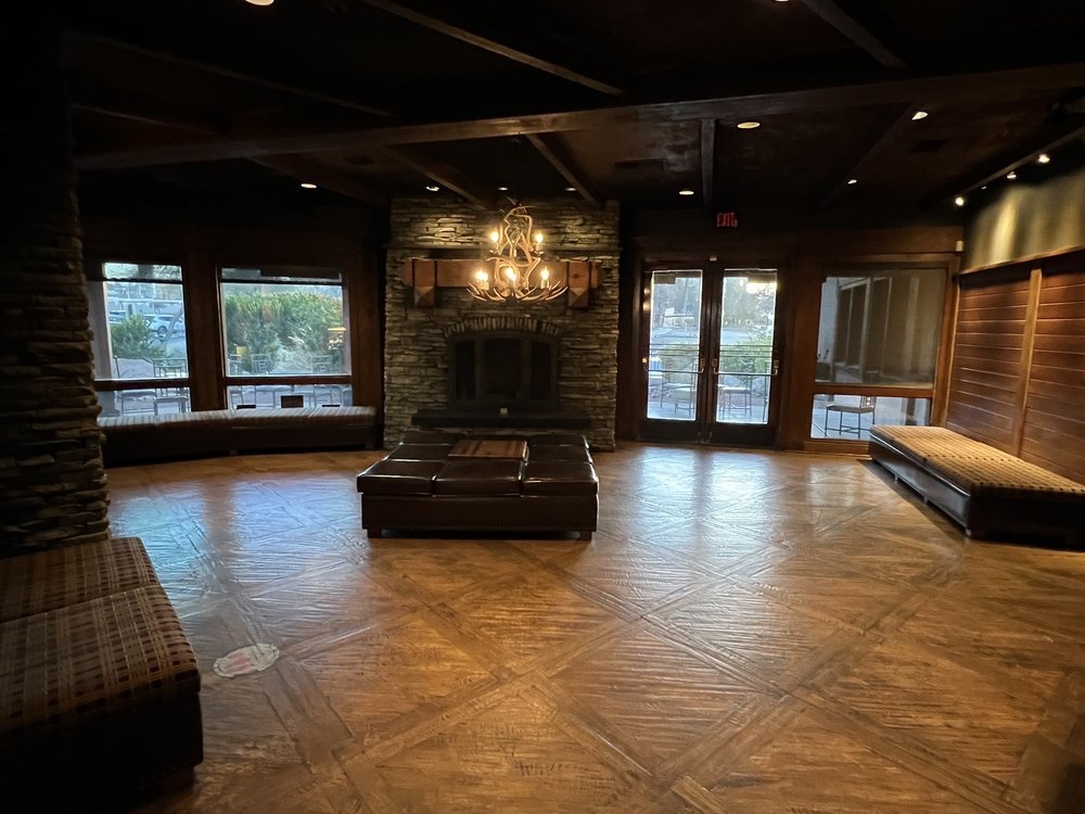 Claim Jumper Steakhouse & Bar, Henderson Roadtrippers