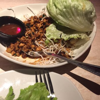 pf changs livonia