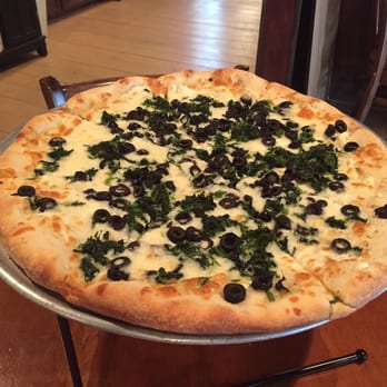 Rustica Restaurant Pizzera Closed 20 Reviews Pizza 5860 York Photo Of Rustica Restaurant Pizzera New Hope Pa United States Calabrese Pizza