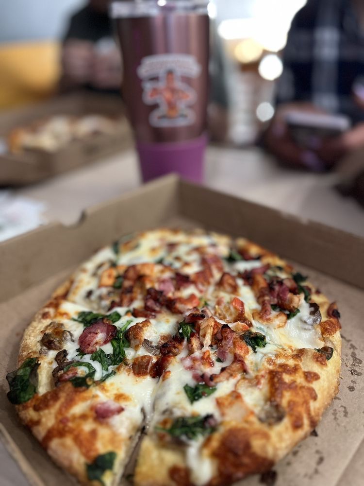 Yaya’s Pizza