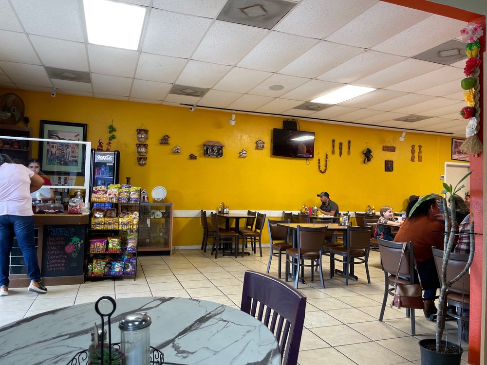 El Rey Pupusas Tacos y Mas