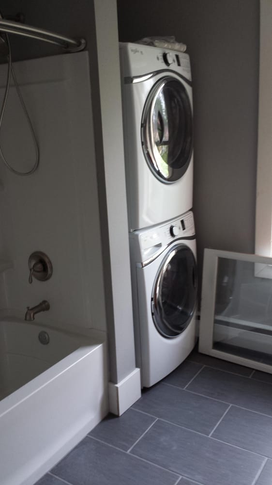 image of business Crestview Construction