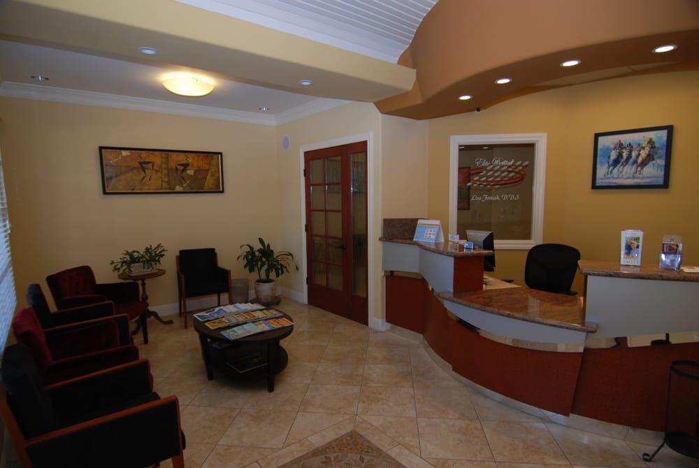 image of business Elite Dental
