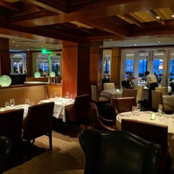 1500 Ocean 460 Photos 361 Reviews Seafood Orange Ave Photo Of 1500 Ocean Coronado Ca United States Dining Room