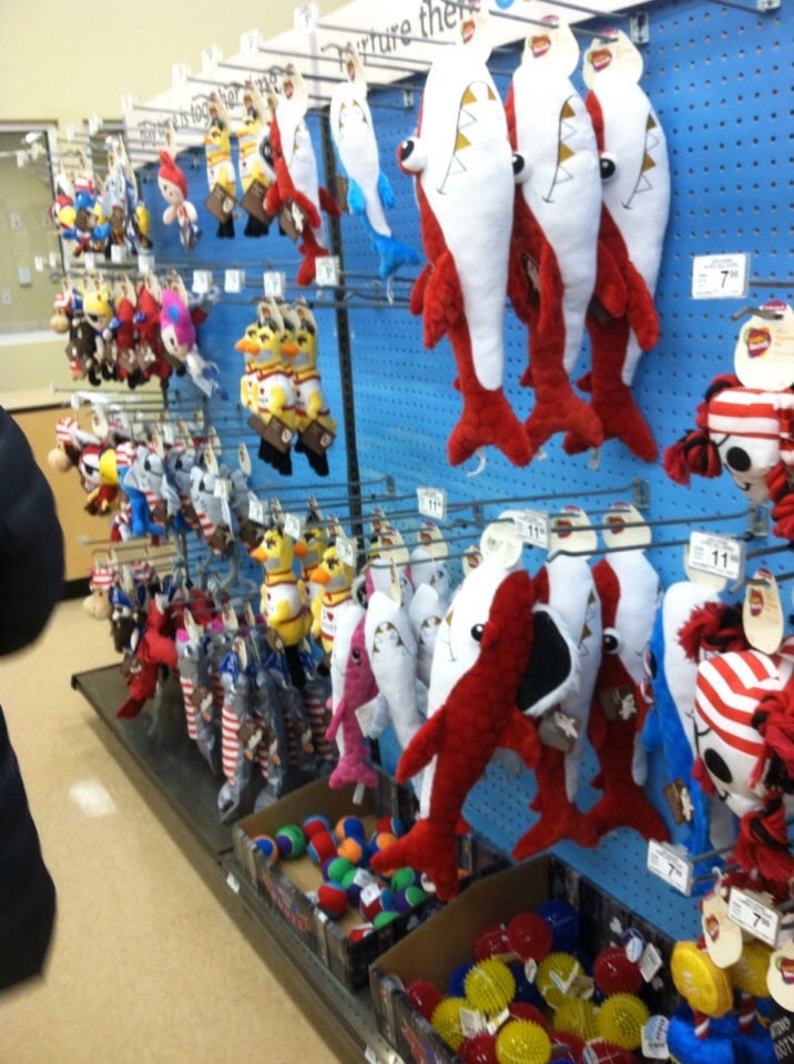 Petco 11 Photos & 11 Reviews Pet Stores 35860 Chester Rd, Avon