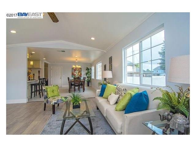 image of business New Life Home Staging