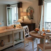 A La Carte Paris 58 Photos Vacation Rental Agents 4 Rue Martel France Photo Of A La Carte Paris
