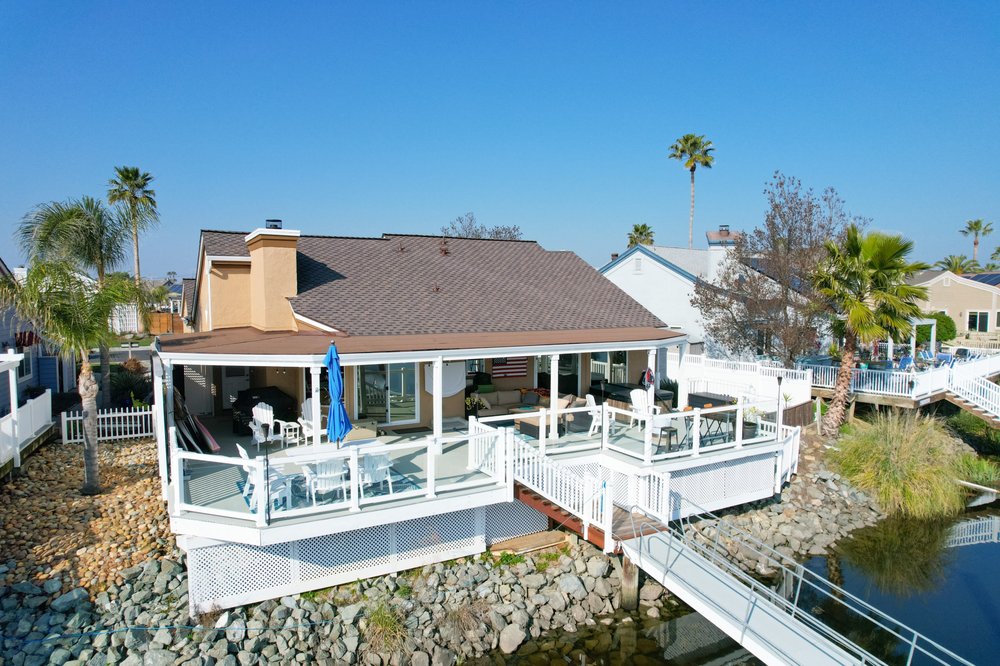 image of business True Roofing and Construction