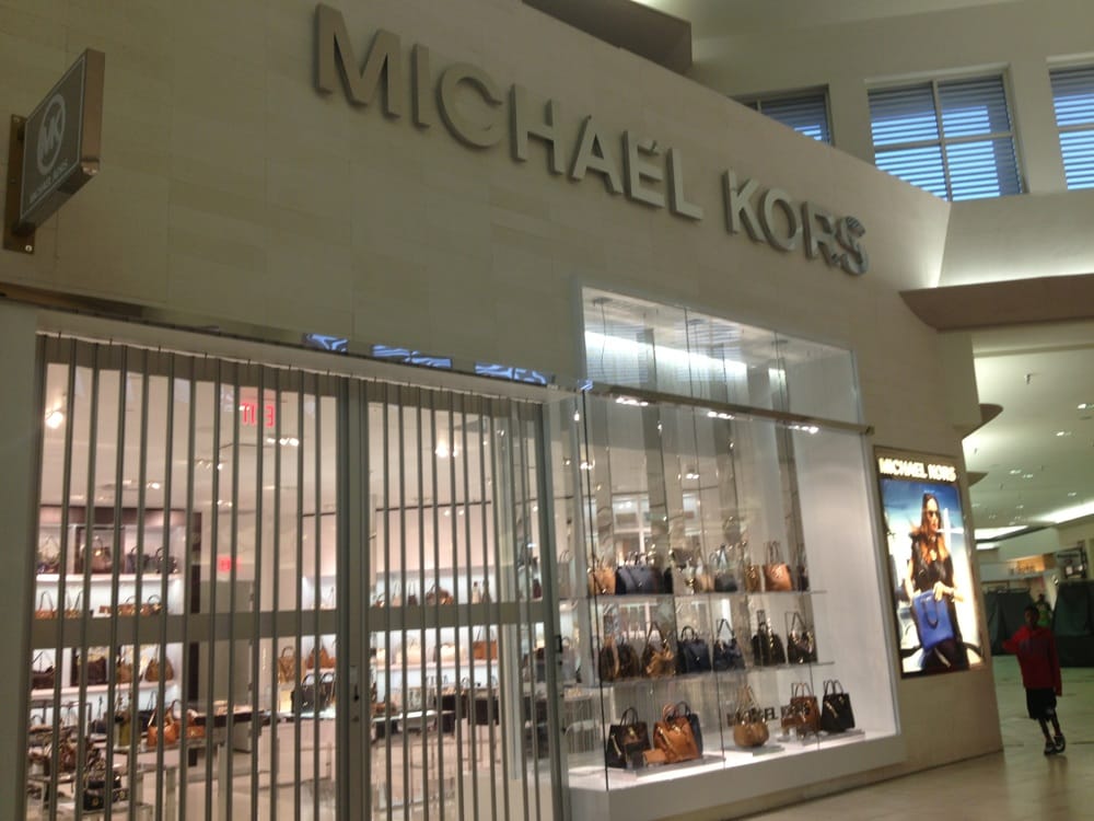 Michael Kors Accessories 2000 Willowbrook Mall, Willowbrook