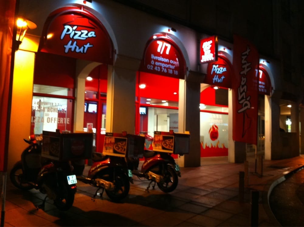 Pizza Hut Pizza 9 rue des Maillets, Mans (Le), Sarthe, France