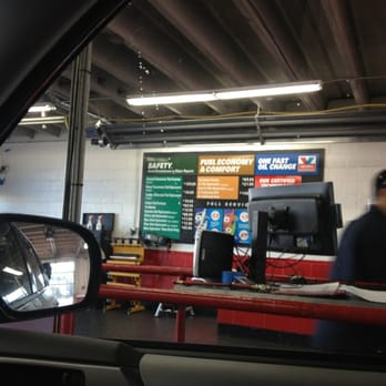 Delta Sonic Oil Change >> Valvoline Instant Oil Change 19 Reviews Oil Change Delta Sonic Oil Change >> Valvoline Instant Oil Change 19 Reviews Oil Change