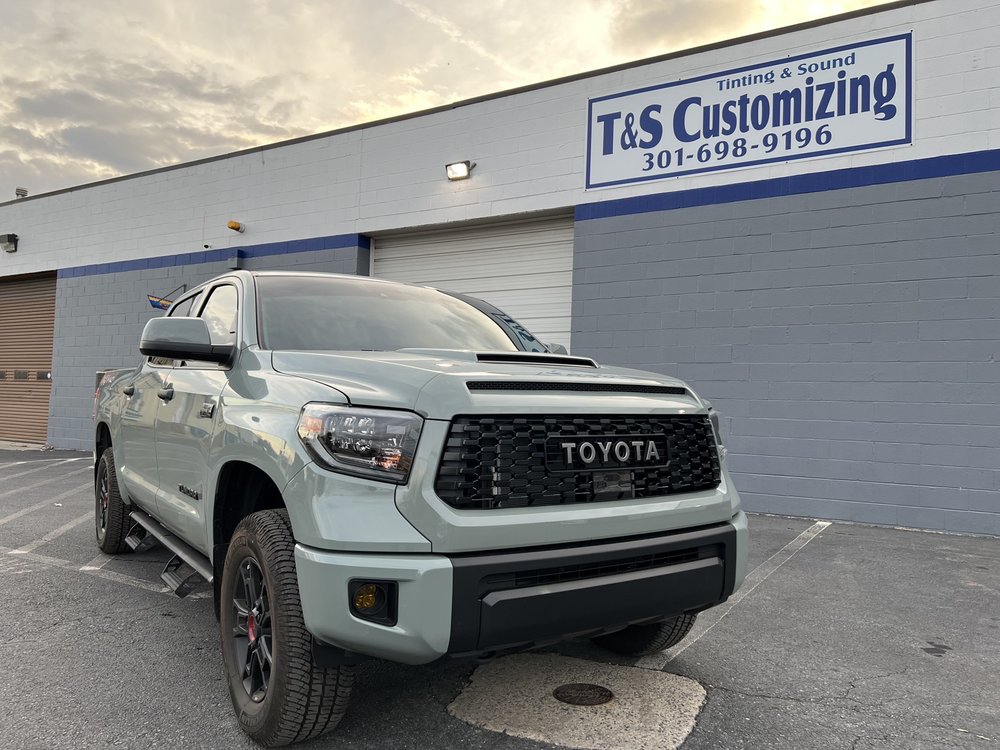 Tint and Sound Customizing