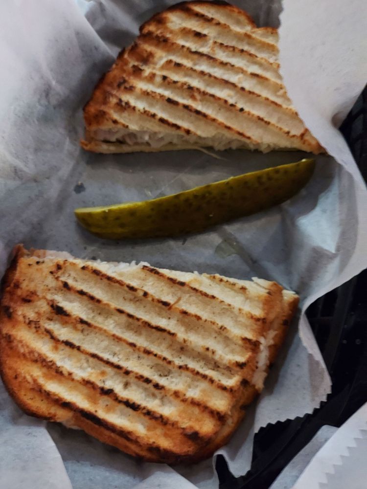 Vasken's Deli