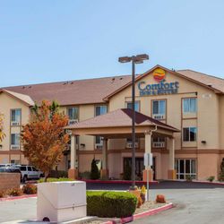 Comfort Inn Suites Airport Convention Center 21 Photos 40 Photo Of Comfort Inn Suites Airport Convention Center Reno Nv United States
