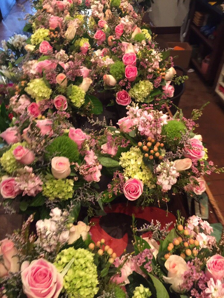 Geno’s Flowers 42 Photos Florists 114 W Broad St, Falls Church