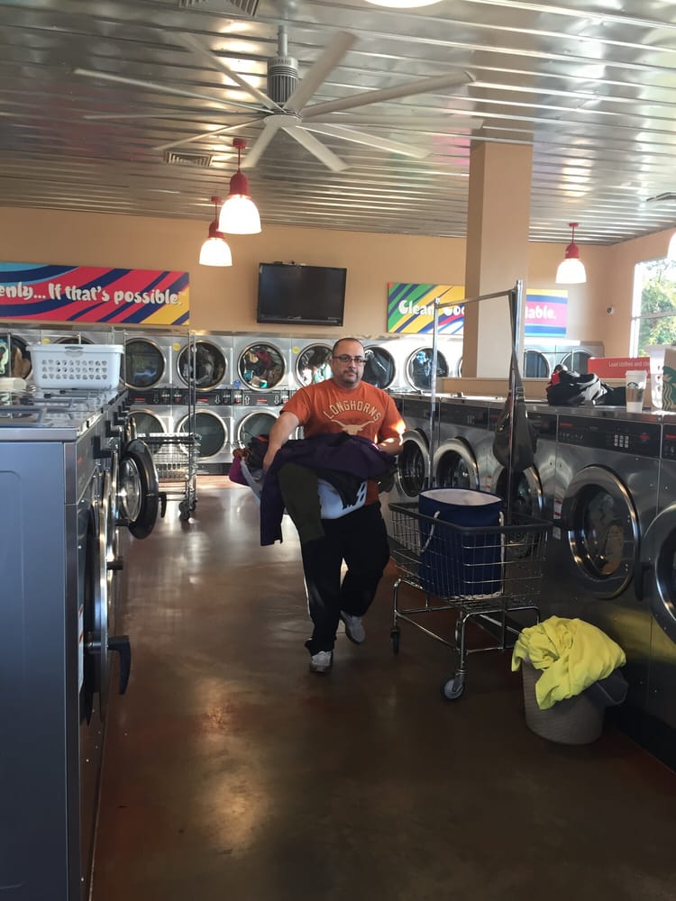 Washatopia Laundromat 19 Photos & 32 Reviews Laundromat 1910 S