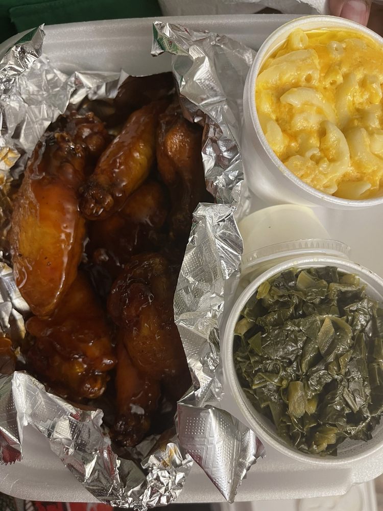 Annies Fish And Fixins